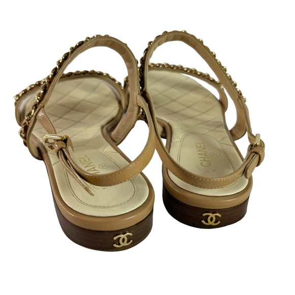 CHANEL Quilted Tan Leather & Gold Chain Strappy Sandals Marked as 37.5 - 7.5US - Picture 8 of 12